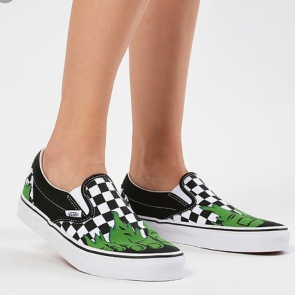 NWT VANS&Marvel Slip On Hulk Checkerboard W AUTHEN - Picture 1 of 8